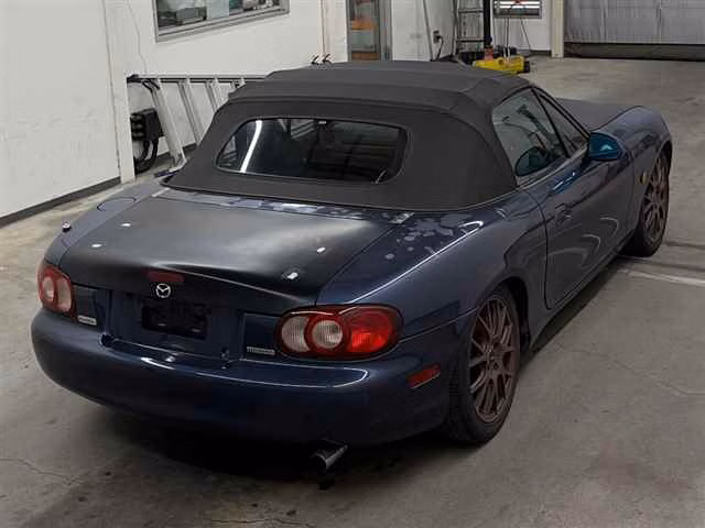 MAZDA ROADSTER
