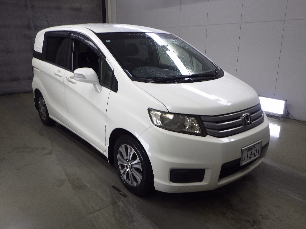 Honda Freed Spike