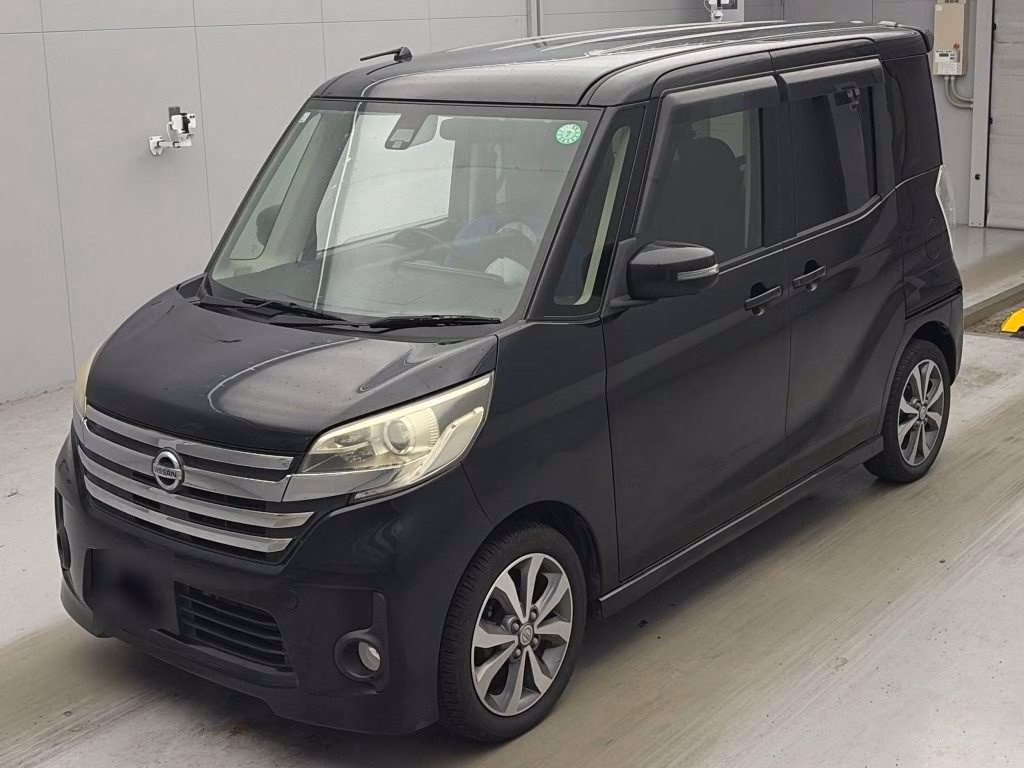 NISSAN DAYZ ROOX