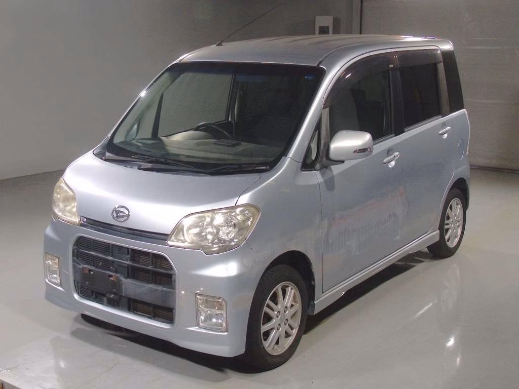DAIHATSU TANTO EXE