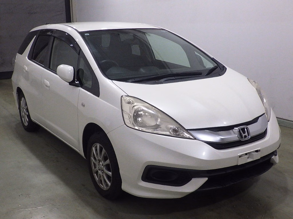 HONDA FIT SHUTTLE