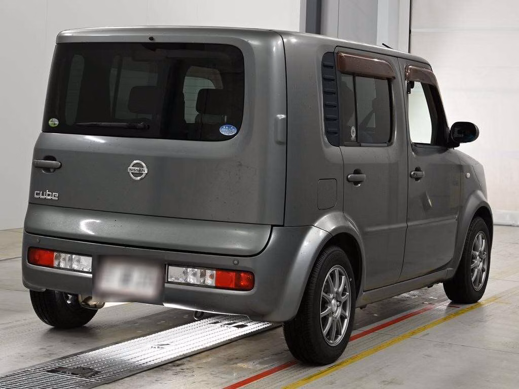 NISSAN CUBE