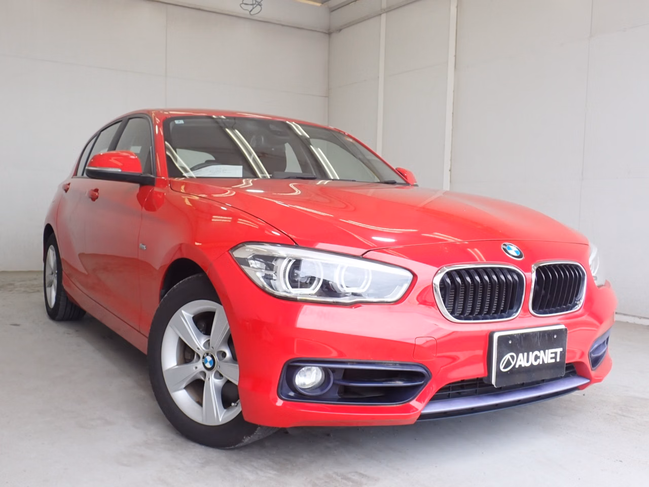 BMW 1-SERIES