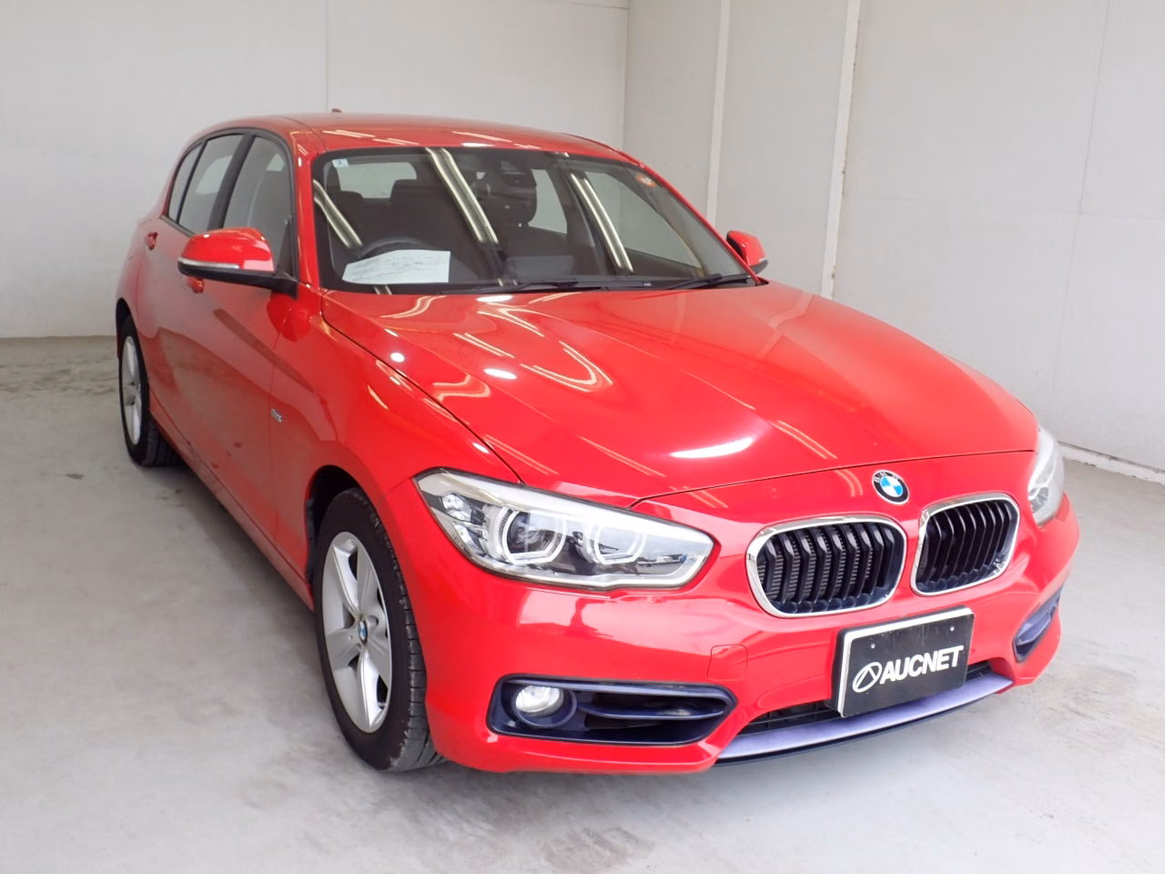 BMW 1-SERIES