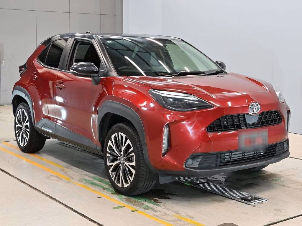 TOYOTA YARIS CROSS
