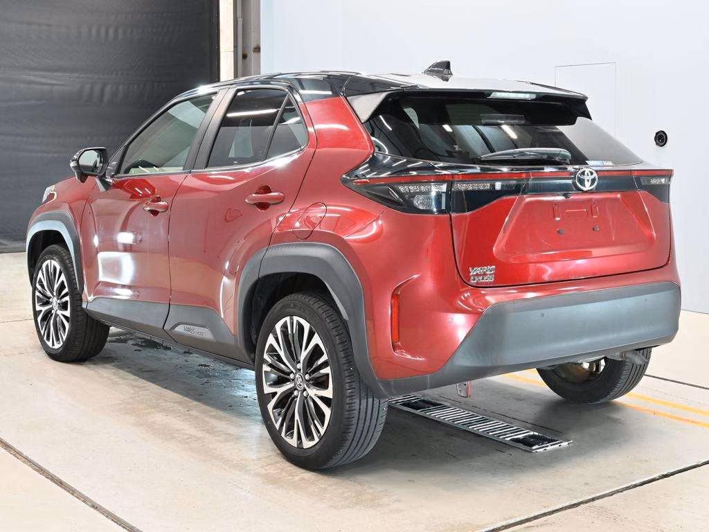 TOYOTA YARIS CROSS