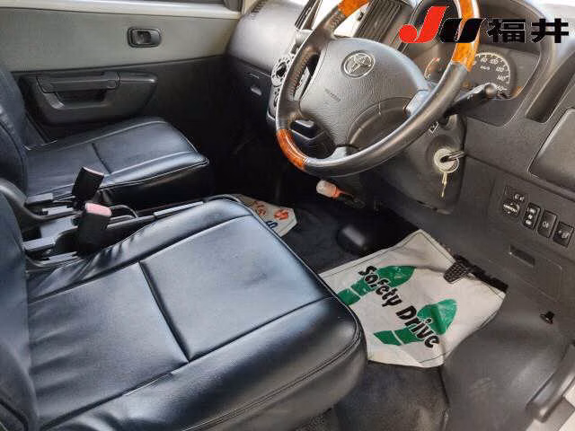 TOYOTA LITE ACE