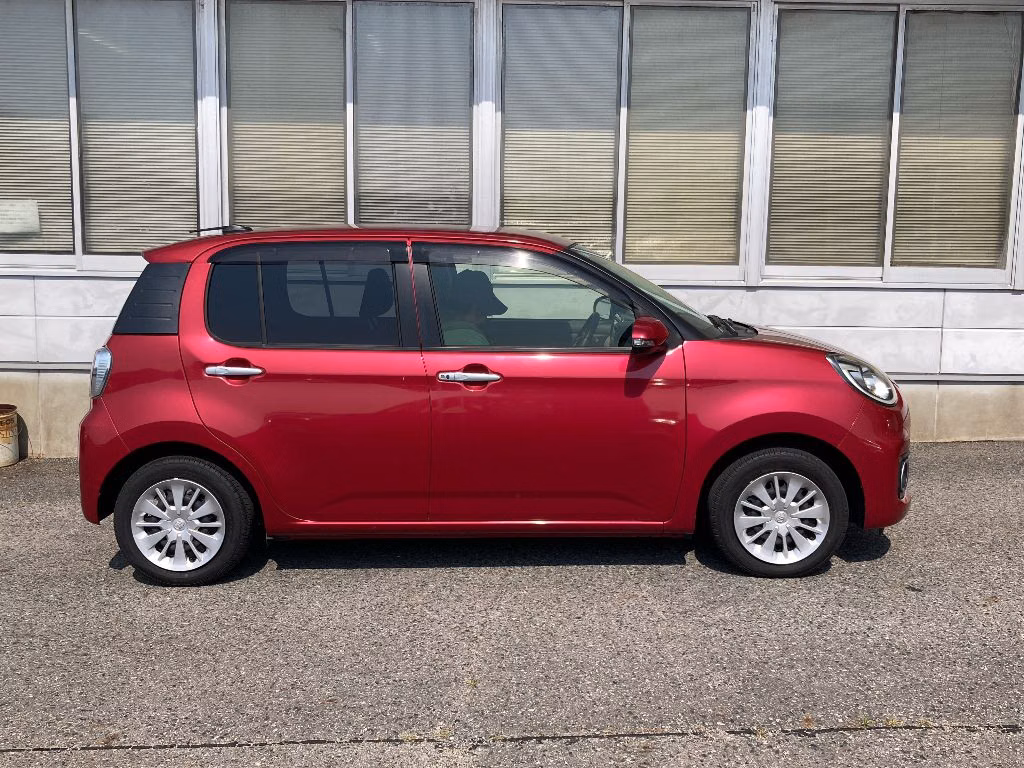 TOYOTA PASSO