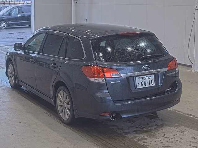 SUBARU OUTBACK