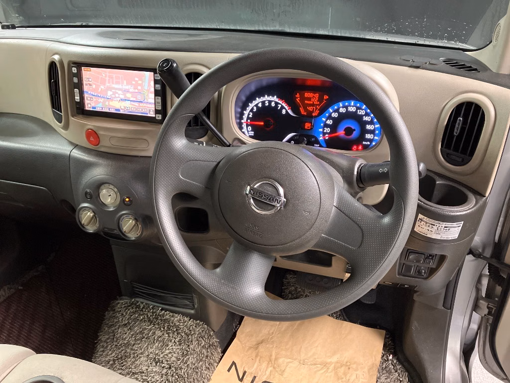 NISSAN CUBE