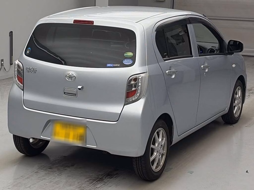 TOYOTA PIXIS EPOCH