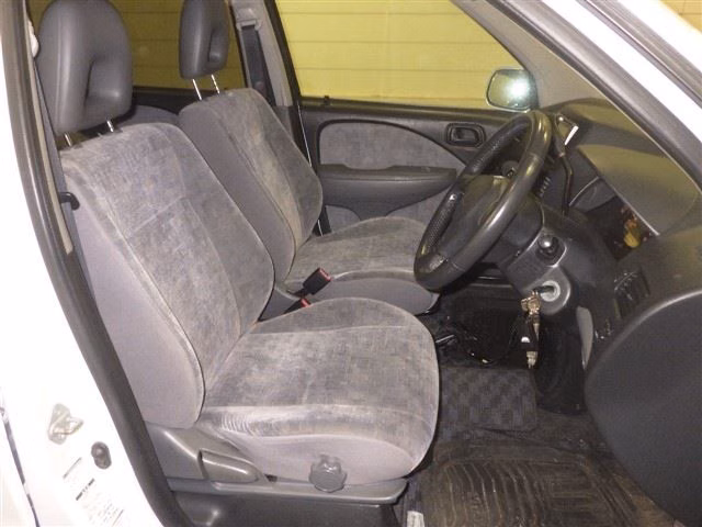 TOYOTA RAUM