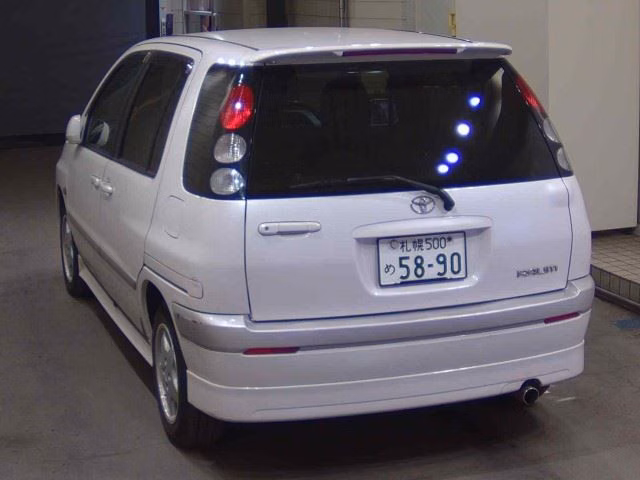 TOYOTA RAUM