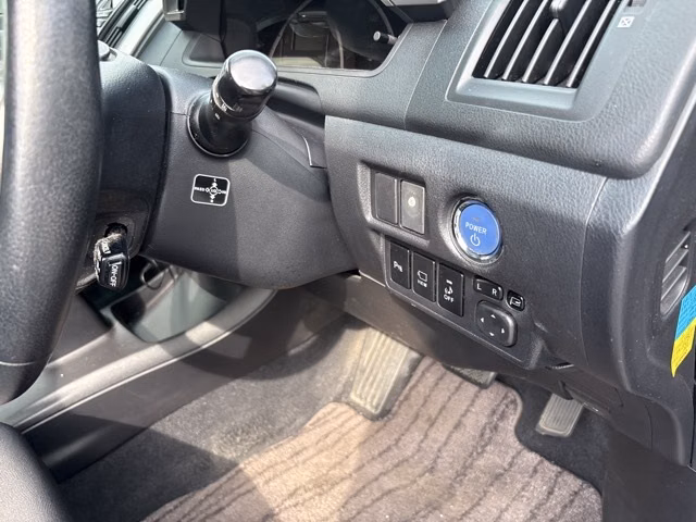 TOYOTA SAI