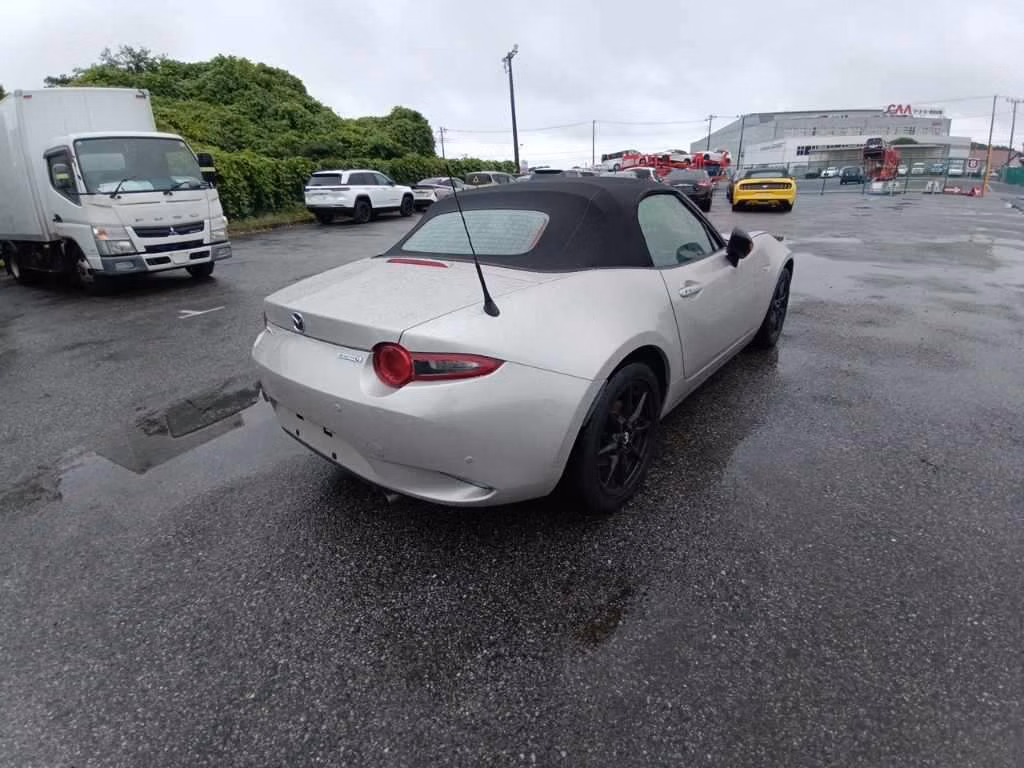 MAZDA MX-5