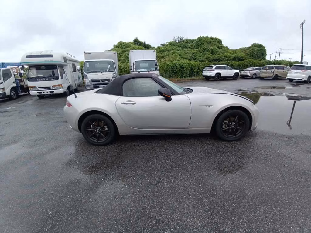 MAZDA MX-5