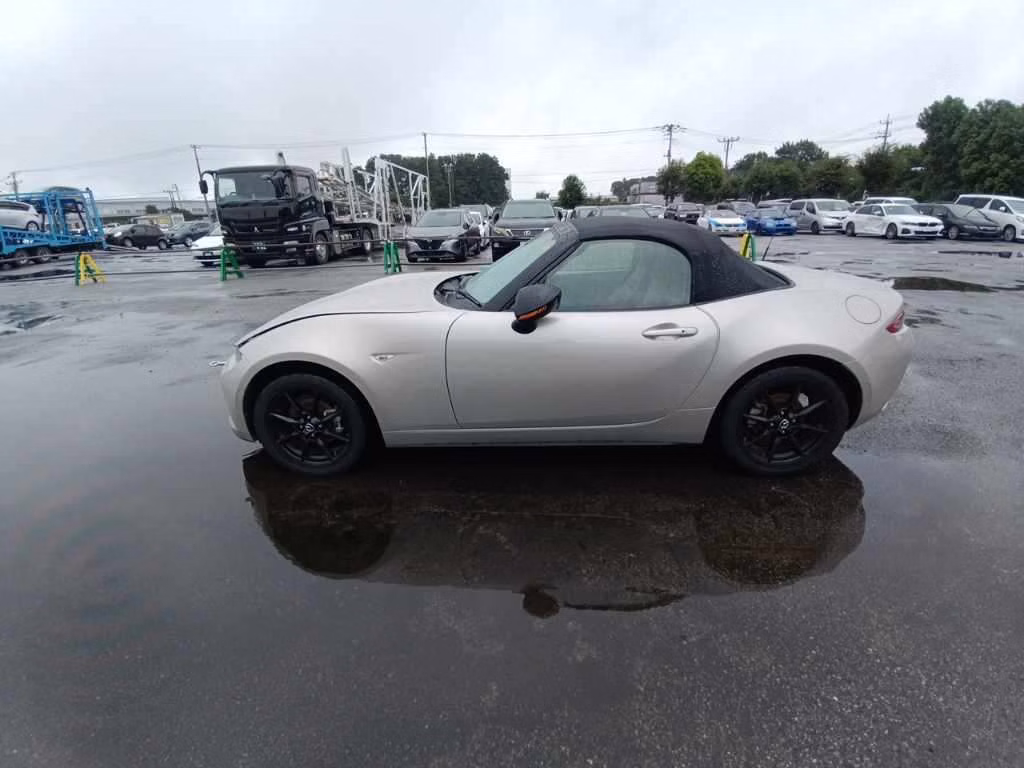 MAZDA MX-5