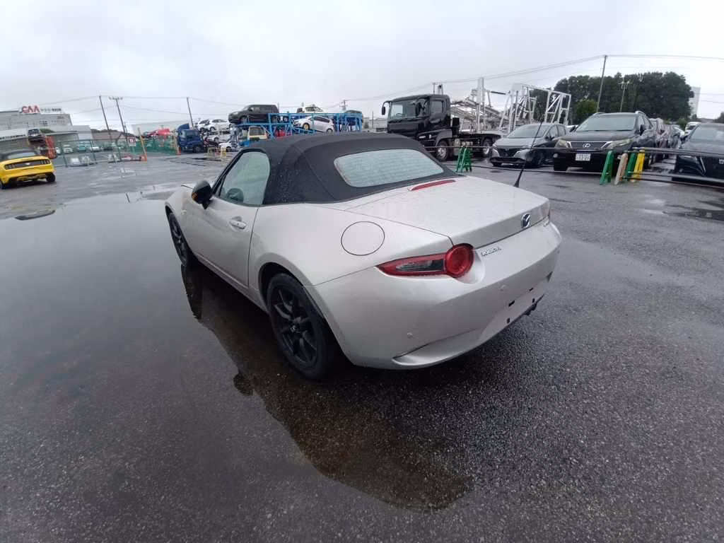 MAZDA MX-5