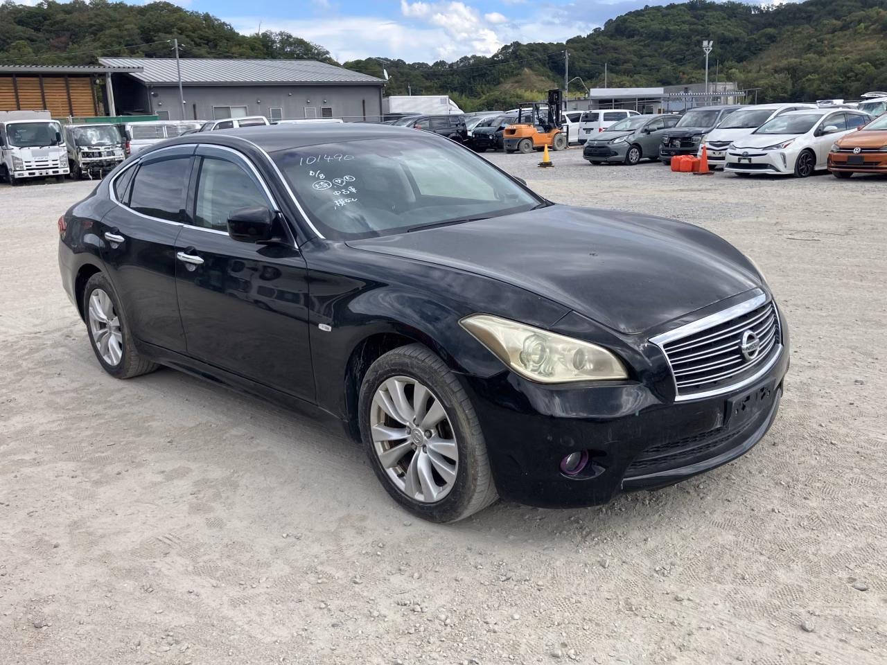 NISSAN FUGA