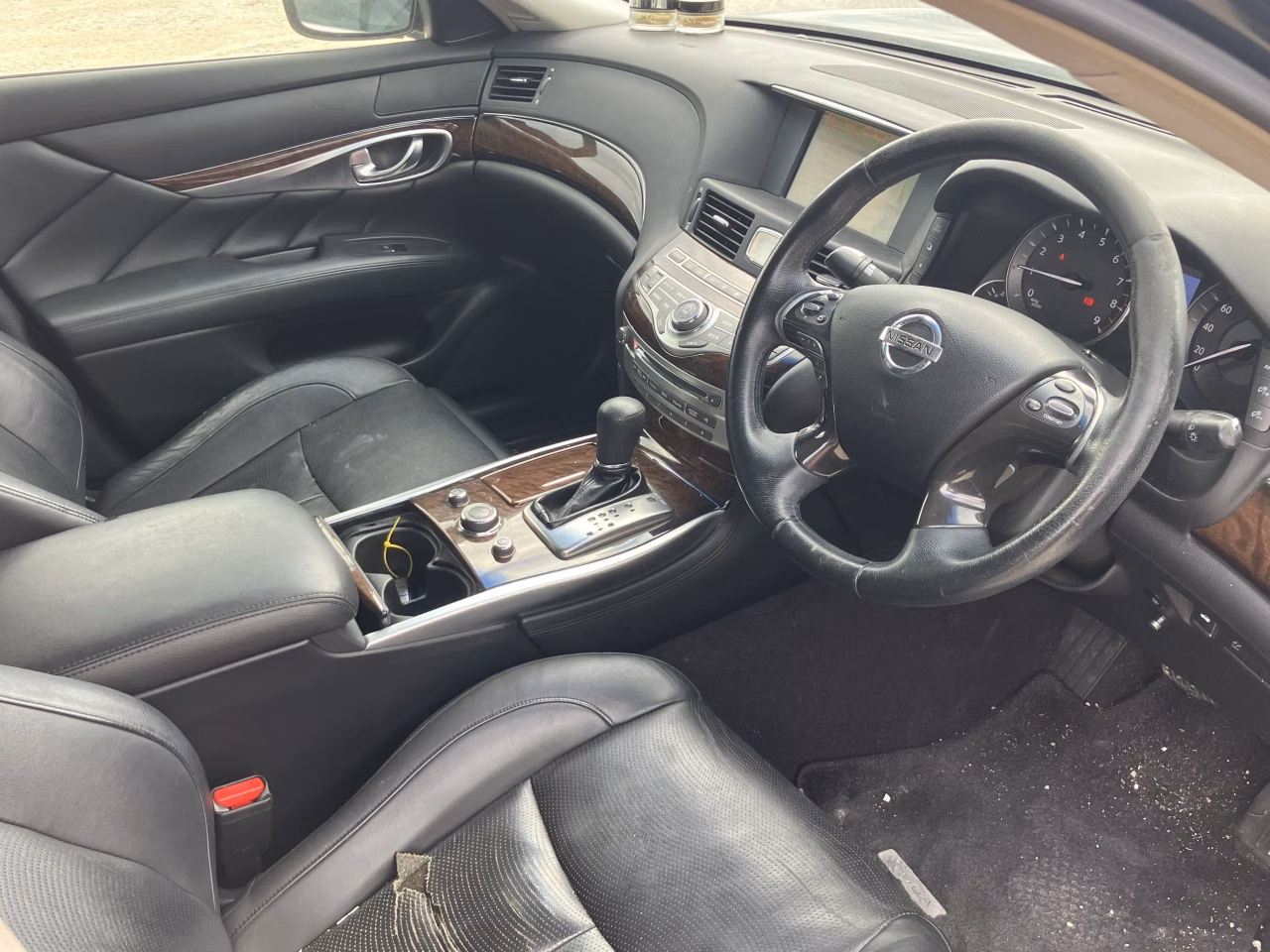 NISSAN FUGA