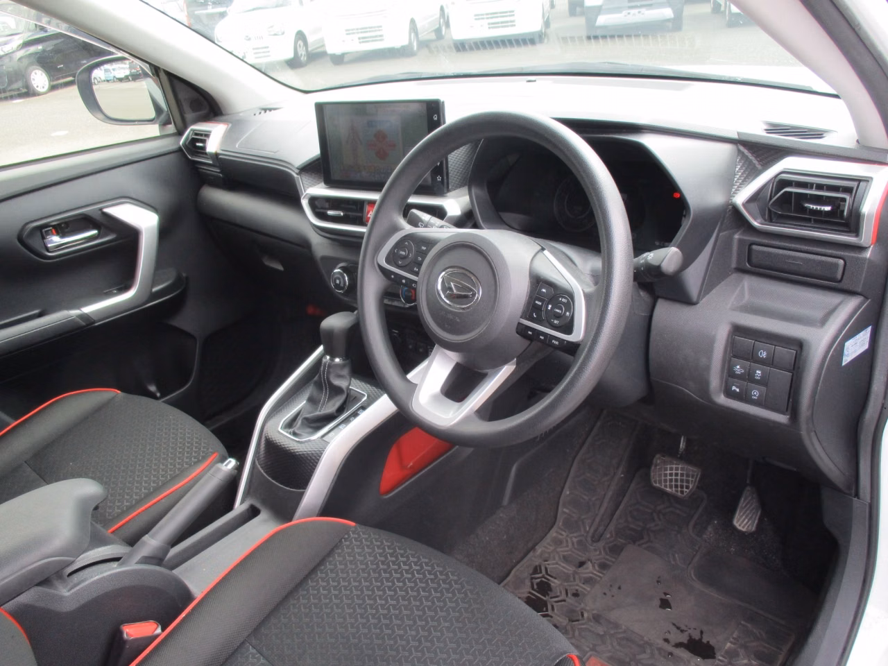 DAIHATSU ROCKY