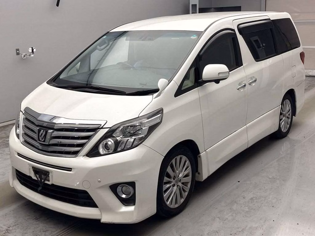 TOYOTA ALPHARD