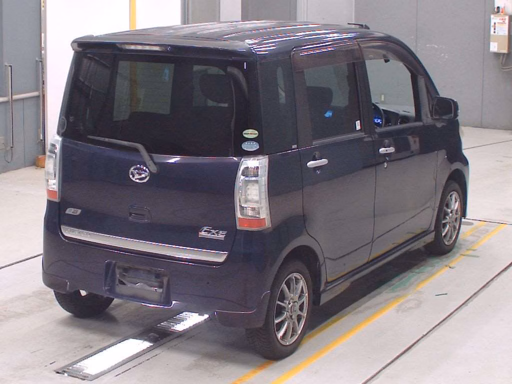 DAIHATSU TANTO EXE