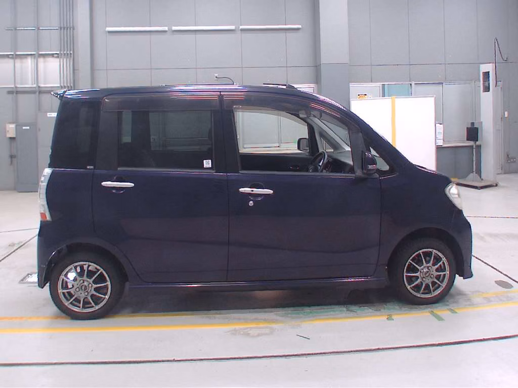 DAIHATSU TANTO EXE