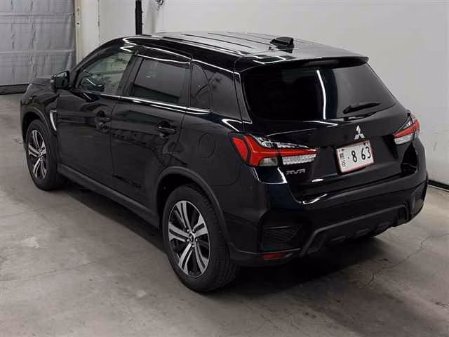 MITSUBISHI RVR