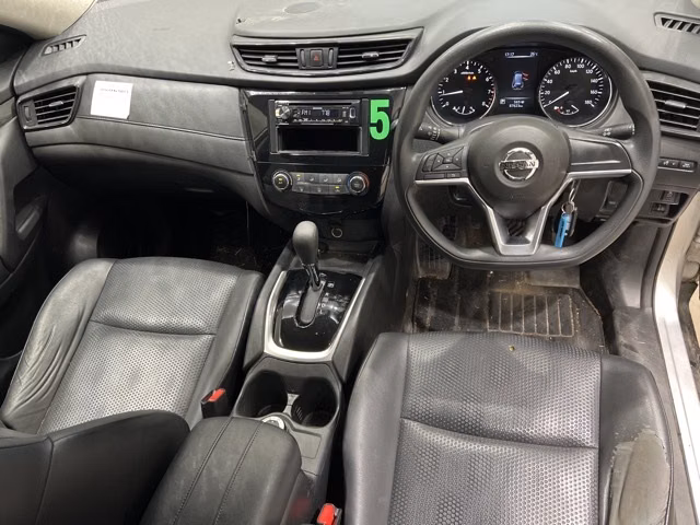 NISSAN X-TRAIL