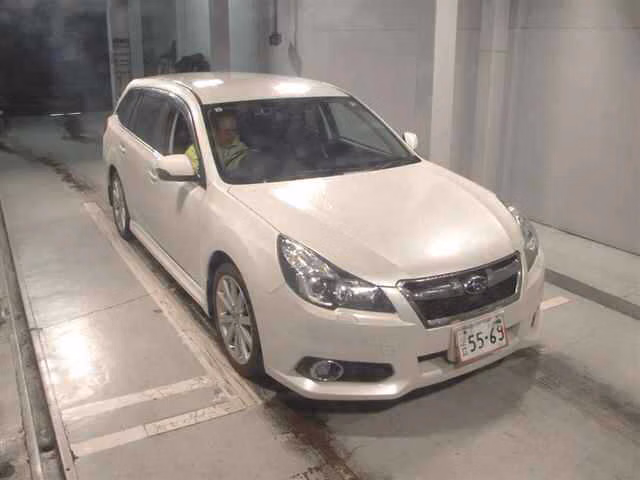 SUBARU LEGACY