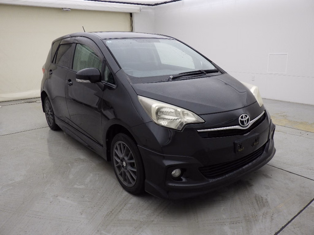 TOYOTA RACTIS