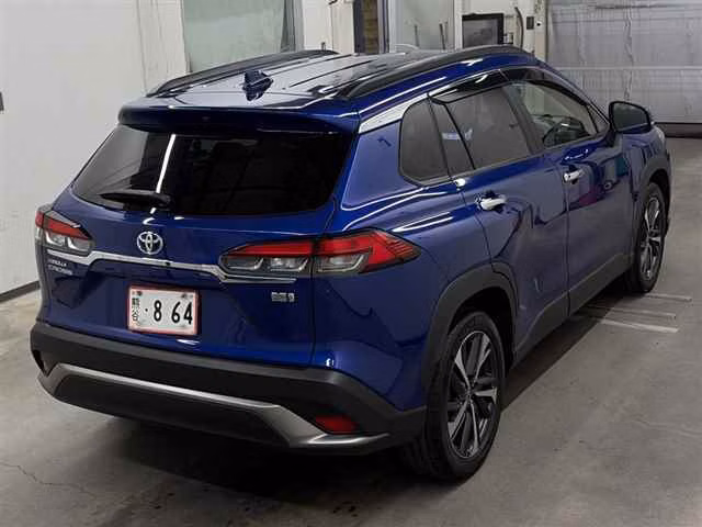 TOYOTA COROLLA CROSS