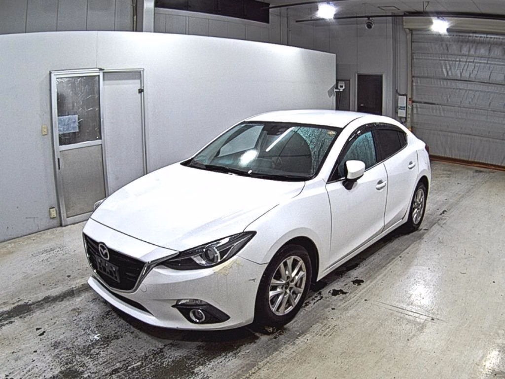 MAZDA AXELA