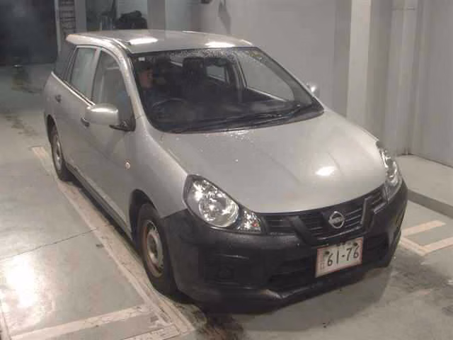 Nissan AD