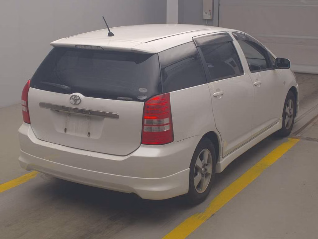 TOYOTA WISH