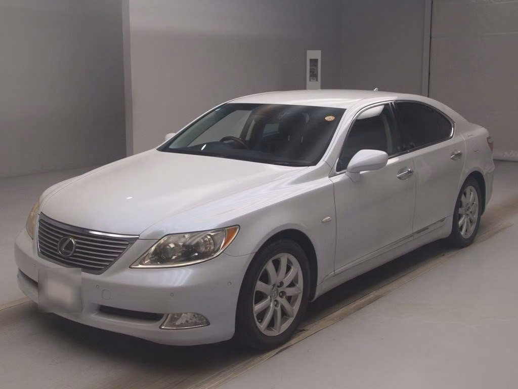 LEXUS LS460