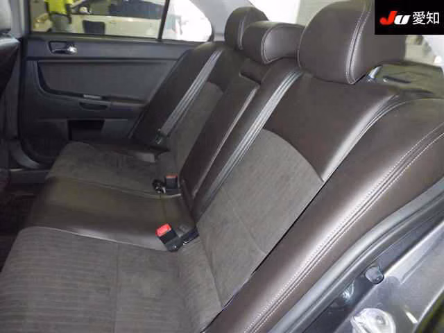 MITSUBISHI GALANT FORTIS