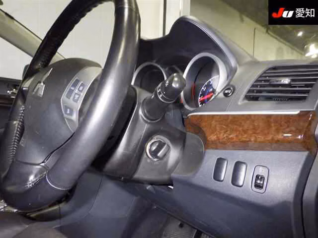 MITSUBISHI GALANT FORTIS
