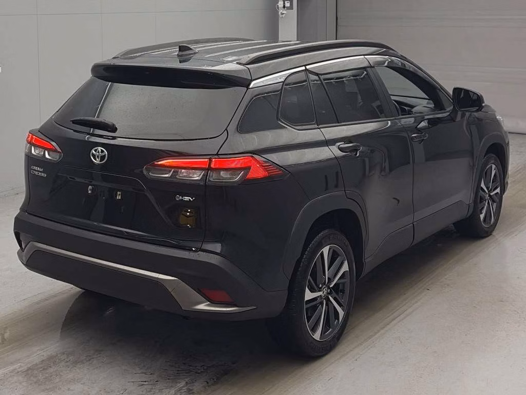 TOYOTA COROLLA CROSS