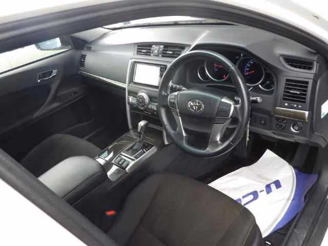 TOYOTA MARK X