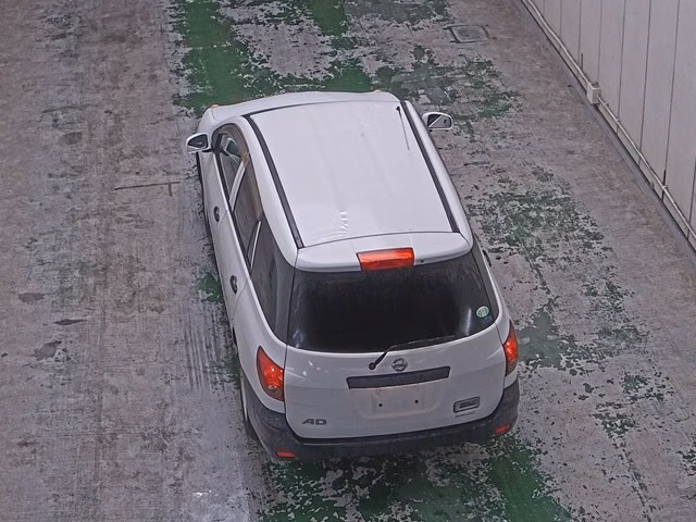 NISSAN AD