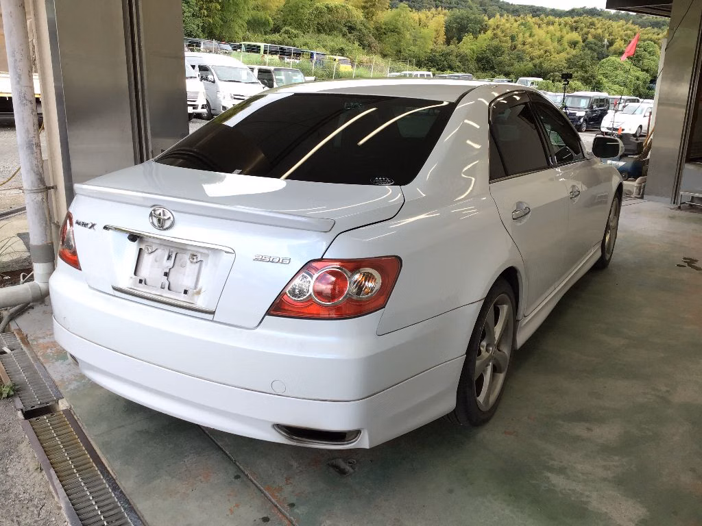 TOYOTA MARK X