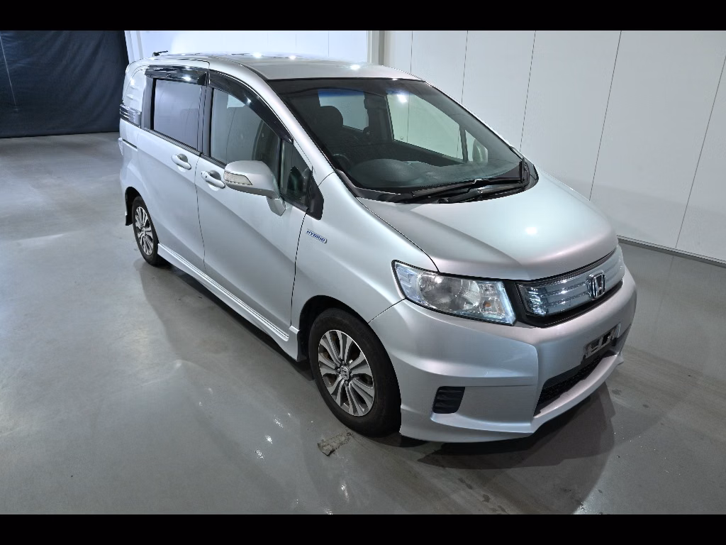 Honda Freed Spike