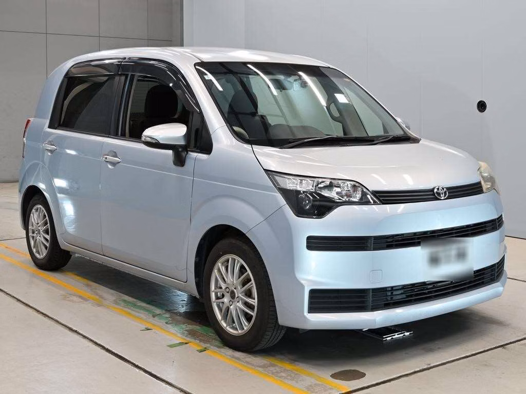 TOYOTA SPADE