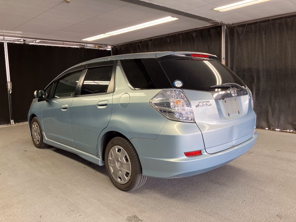 HONDA FIT SHUTTLE