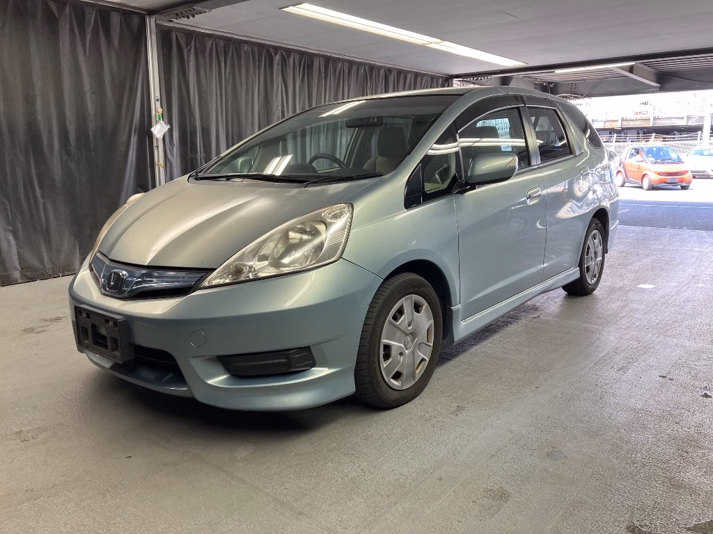 HONDA FIT SHUTTLE