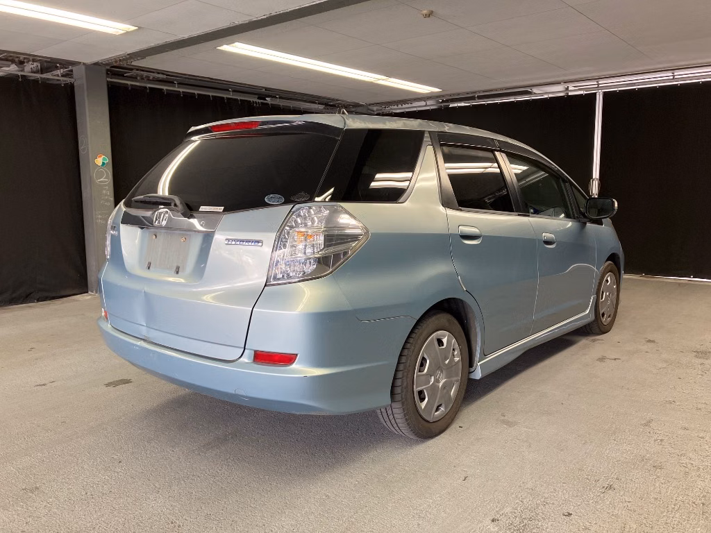 HONDA FIT SHUTTLE
