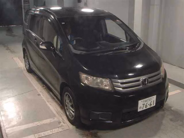 Honda Freed Spike