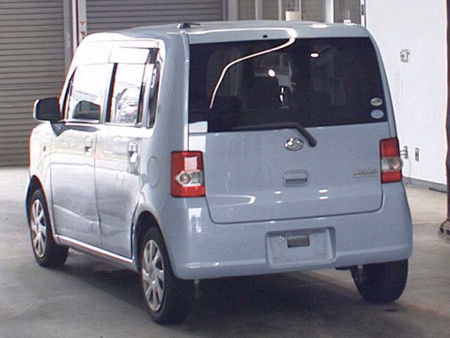 DAIHATSU MOVE CONTE